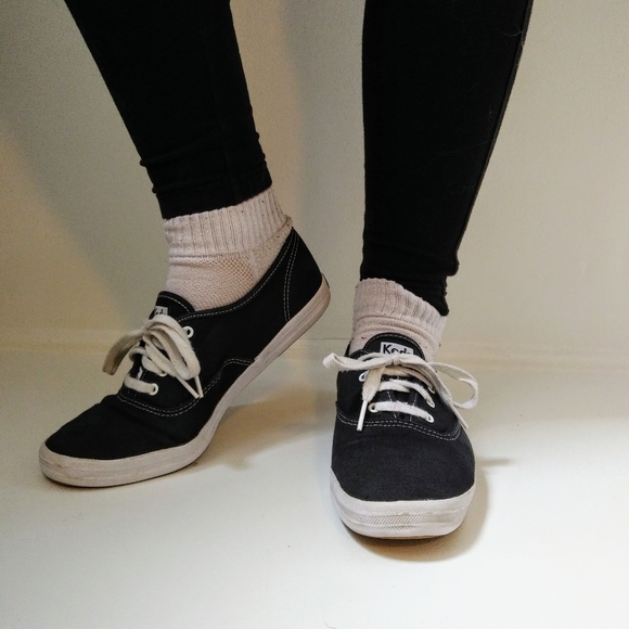 Black Keds - Picture 4 of 10